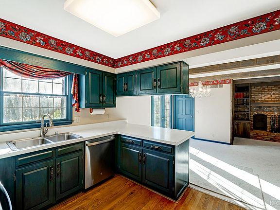 3rd image of 2113 Raeburn Dr