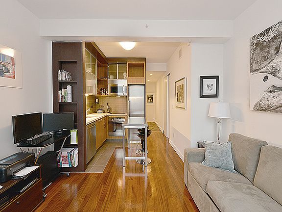 5th image of 610 W 42nd St APT 23J