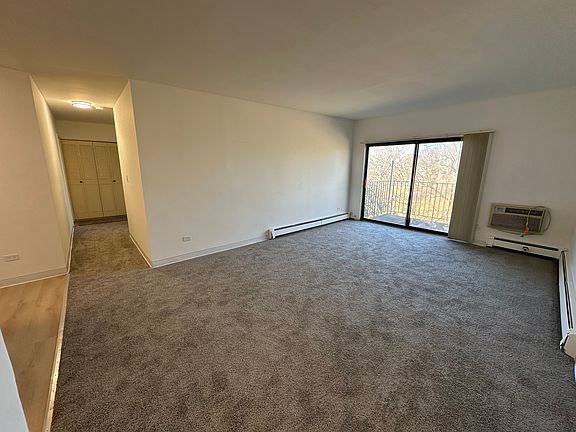 3rd image of 1457 N Winslowe Dr Unit 302