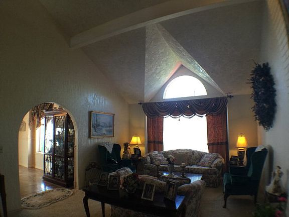 3rd image of 11350 S Bellerive Dr