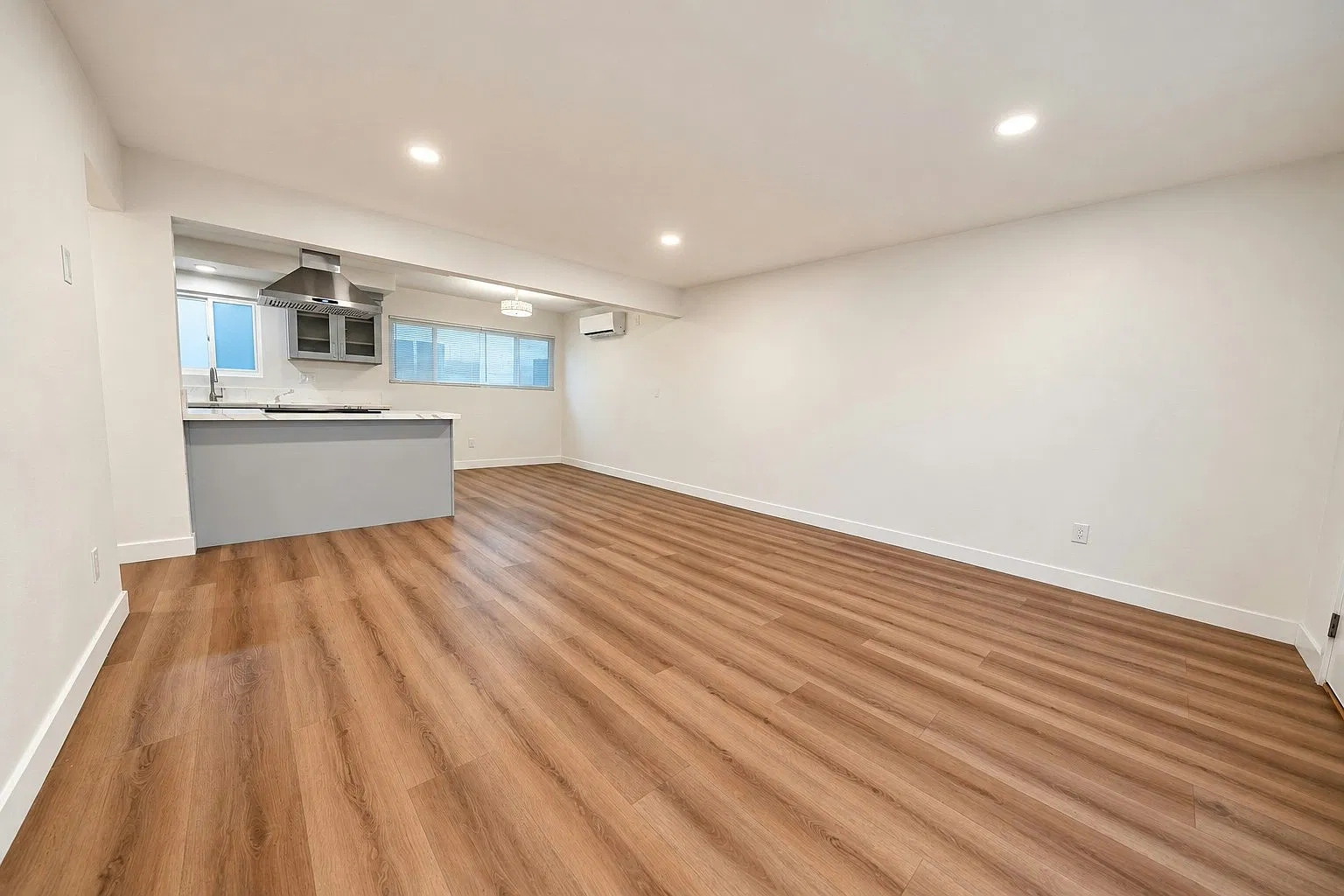 1206 Amethyst Street, Unit B — Photo 3
