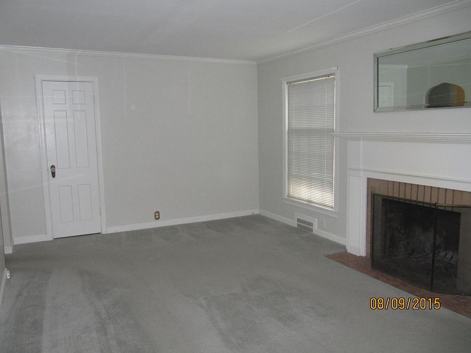 2nd image of 5619 Outlook St