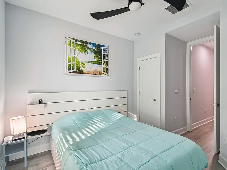 1520 N Pierce St #4 — Photo 7