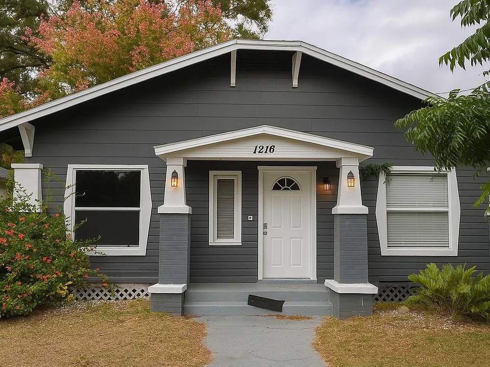 1216 E 33rd Ave