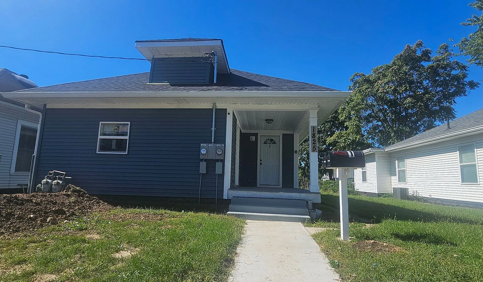 1825 Walnut Street — Photo 1