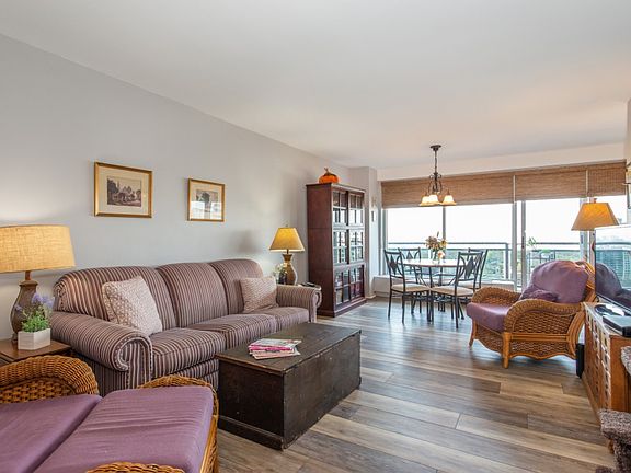 3rd image of 2077 Center Ave APT 22C