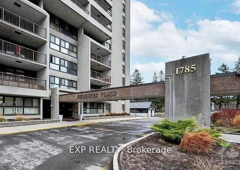 1785 Frobisher Ln #906 — Photo 2