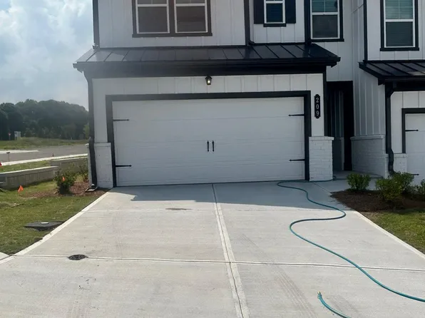 209 Banner Rd, Pendergrass, GA 30567