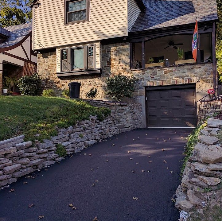1st image of 546 McAlpin Ave