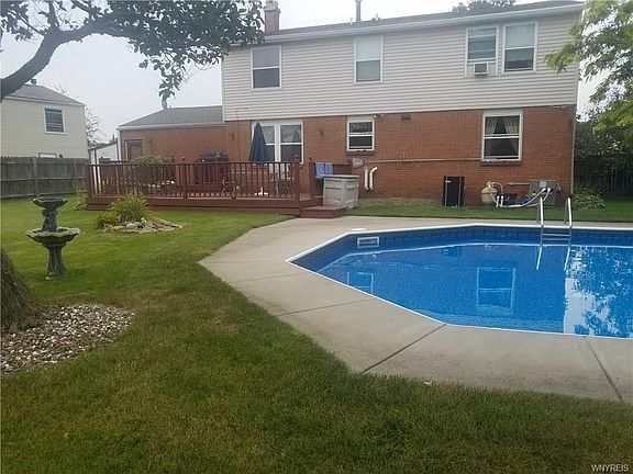 5th image of 49 W Bihrwood Dr