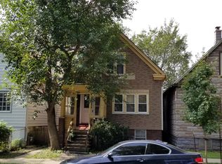 417 N 40th St, Milwaukee, WI 53208