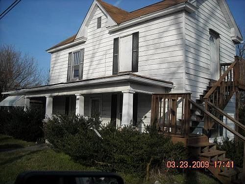 1st image of 433 N Logan St