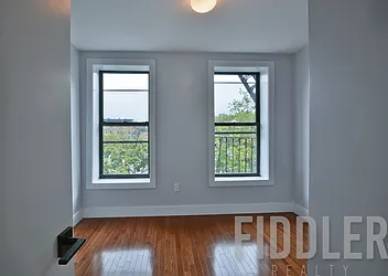 Rented by Fiddler Realty