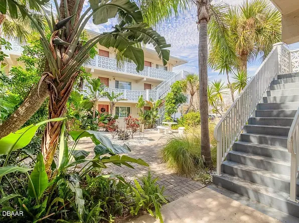 102 S Peninsula Dr APT 207, Daytona Beach, FL 32118
