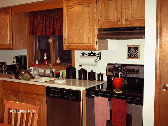 Spacious Kitchen