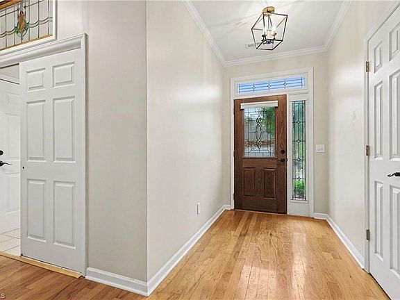 5th image of 430 Northbridge Dr