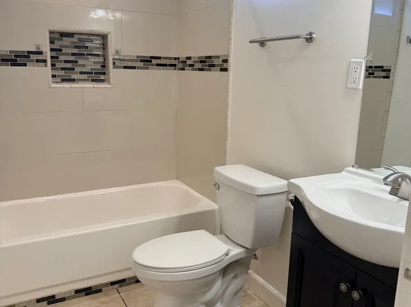 (undisclosed Address), Perris, CA 92570
