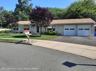 410 Mamie Ct, Brick, NJ 08723