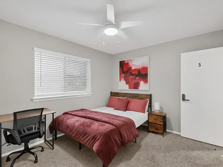 Winterlake Dr — Photo 1