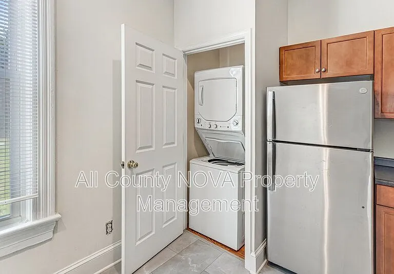 8753 Signal Hill Rd #1 — Photo 12
