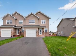 51 Loudun St, Dieppe, NB E1A9X5