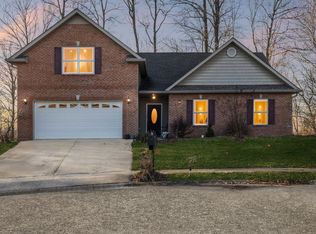 394 Heron Ridge Ct, Clarksville, TN 37040