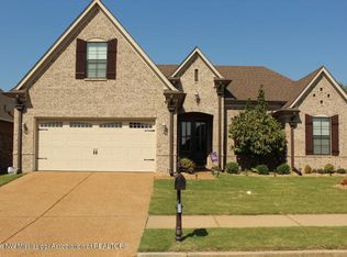4199 Becky Sue Trl, Olive Branch, MS 38654