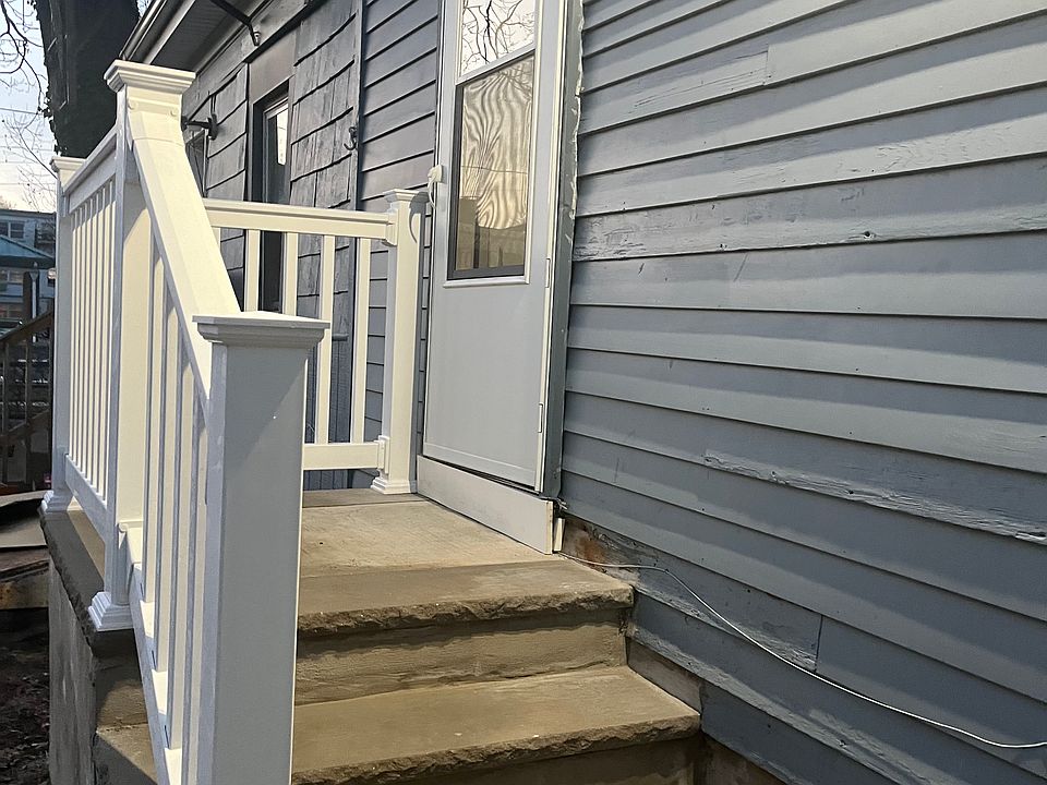 1st image of 516 1st Ave APT 1