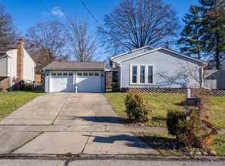 586 Morrvue Dr, Cincinnati, OH 45238