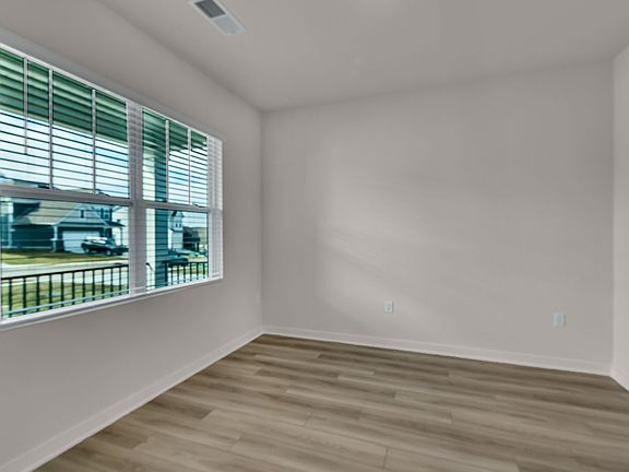 4th image of 179 Dale Dr Lot 135