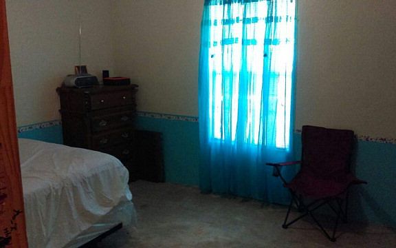5th image of 406 Colorado Dr