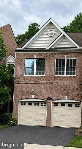 1267 Brookstone Dr Photo 1