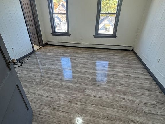 4th image of 52 Elizabeth St #202