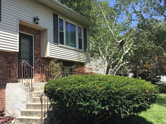 4th image of 31 Aspen Circle