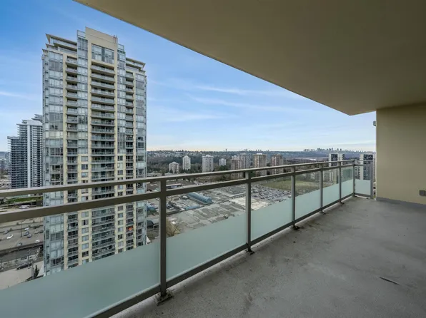 9868 Cameron St #2201, Burnaby, BC V3J 0A5