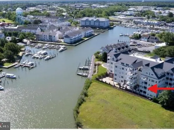 301 Muir St Unit 201, Cambridge, MD 21613