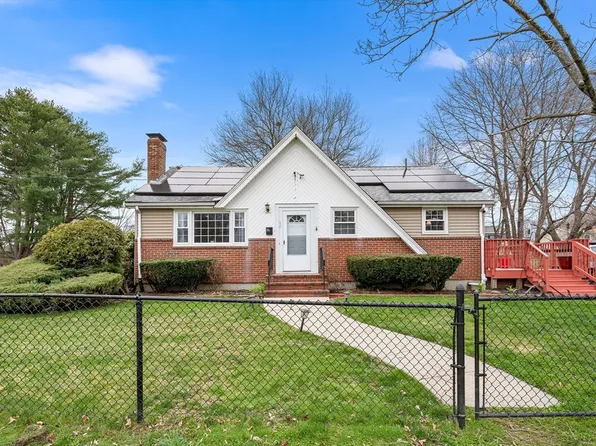 60 Sheridan St, Brockton, MA 02302