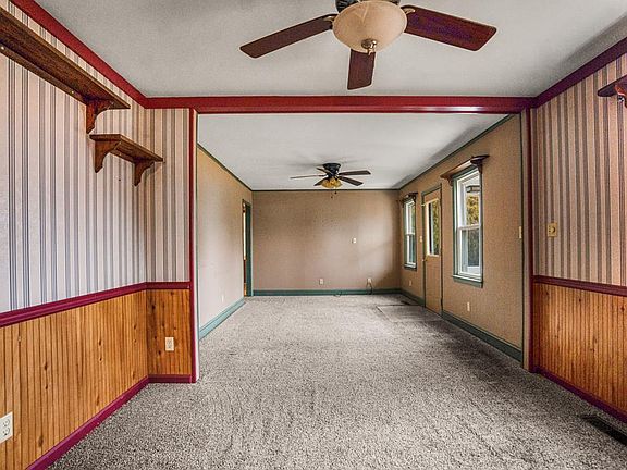 5th image of 29284 Hopeland Rd