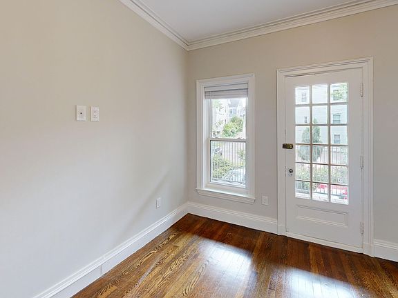 4th image of 36-38 Radcliffe Rd #1
