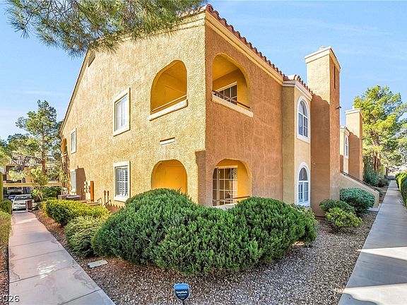 2nd image of 7950 W Flamingo Rd Unit 1079