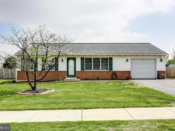 108 P St, Steelton, PA 17113