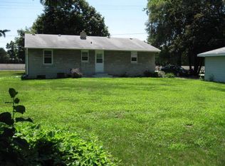 N49W35198 Lakeland Rd, Oconomowoc, WI 53066
