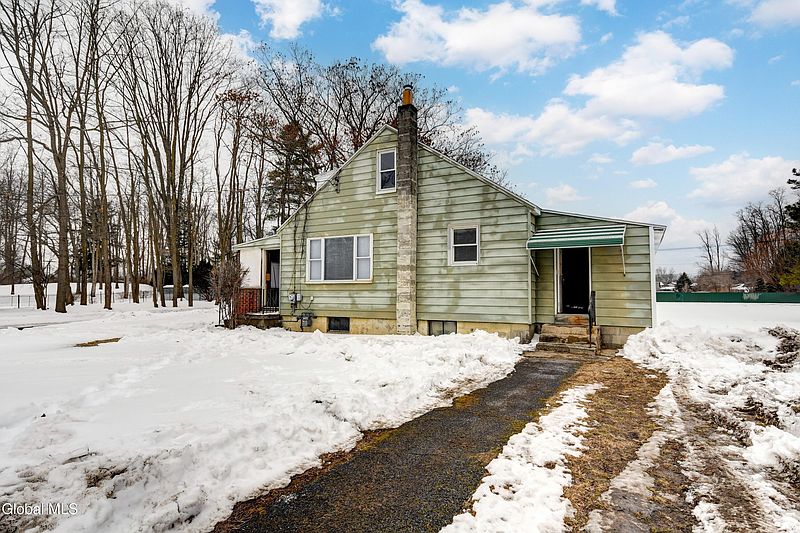 4th image of 1044 Climax Avenue