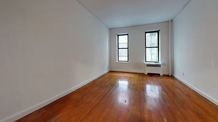 Rented by Bond New York | media 15