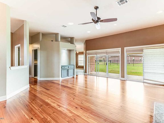5th image of 704 Pintail Ln