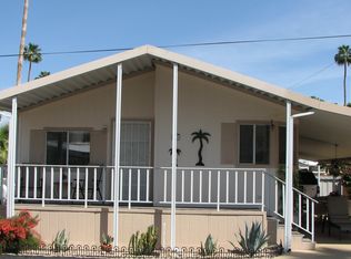 106 Caravan St, Palm Springs, CA 92264