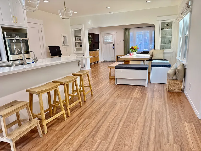 7945 Caldwell Ave — Photo 13