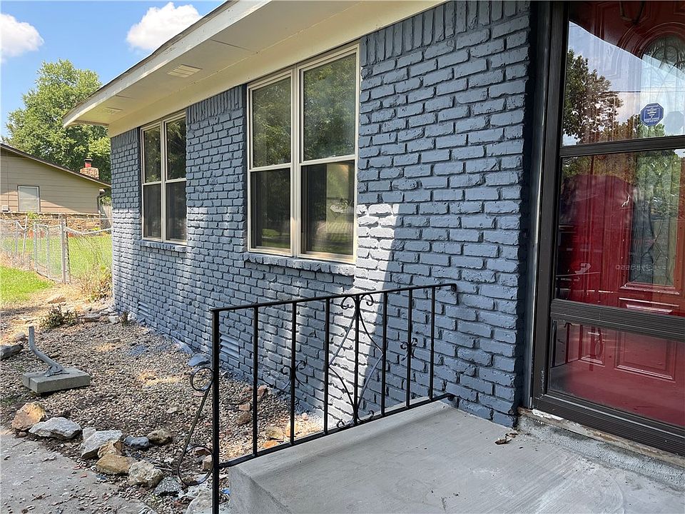 84 N Briarwood Rd, Rogers, AR 72756 MLS 1252010 Zillow