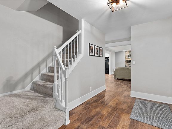 3rd image of 1431 Cummings Avenue