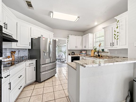 2nd image of 5108 Foxhaven Ct